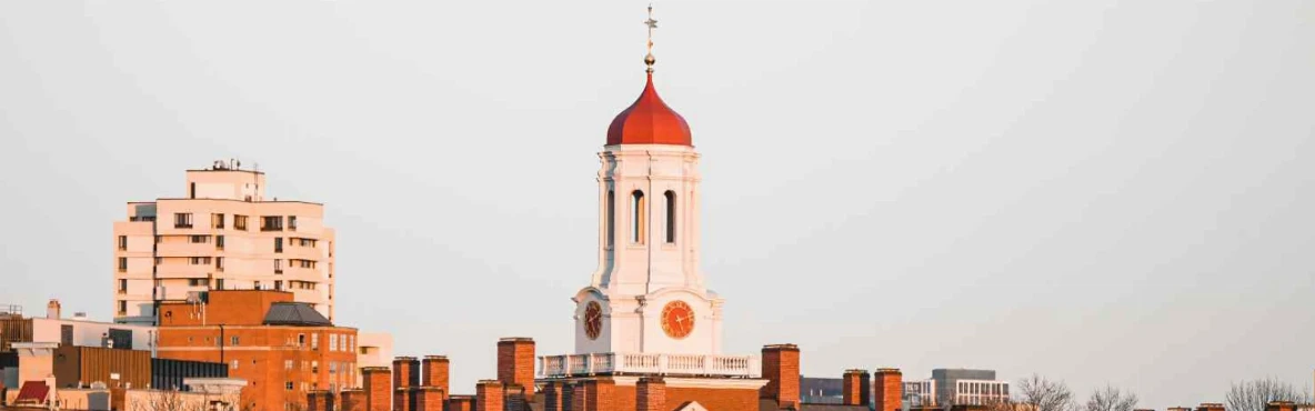 Best Hotels with Free Parking Near Harvard University: Save on Parking While You Stay