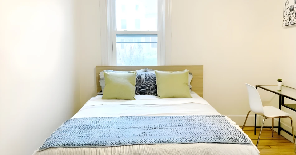 Stay Close: Hotels Within Walking Distance of Harvard University
